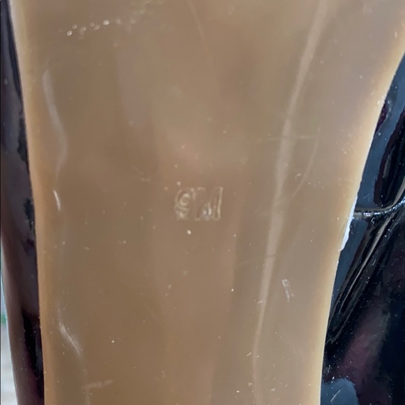 Guess Heels - Picture 3 of 6